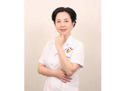 謝雪姣：以學(xué)術(shù)鉆研為筆，書(shū)寫(xiě)岐黃新章，為患者點(diǎn)亮生命之光！